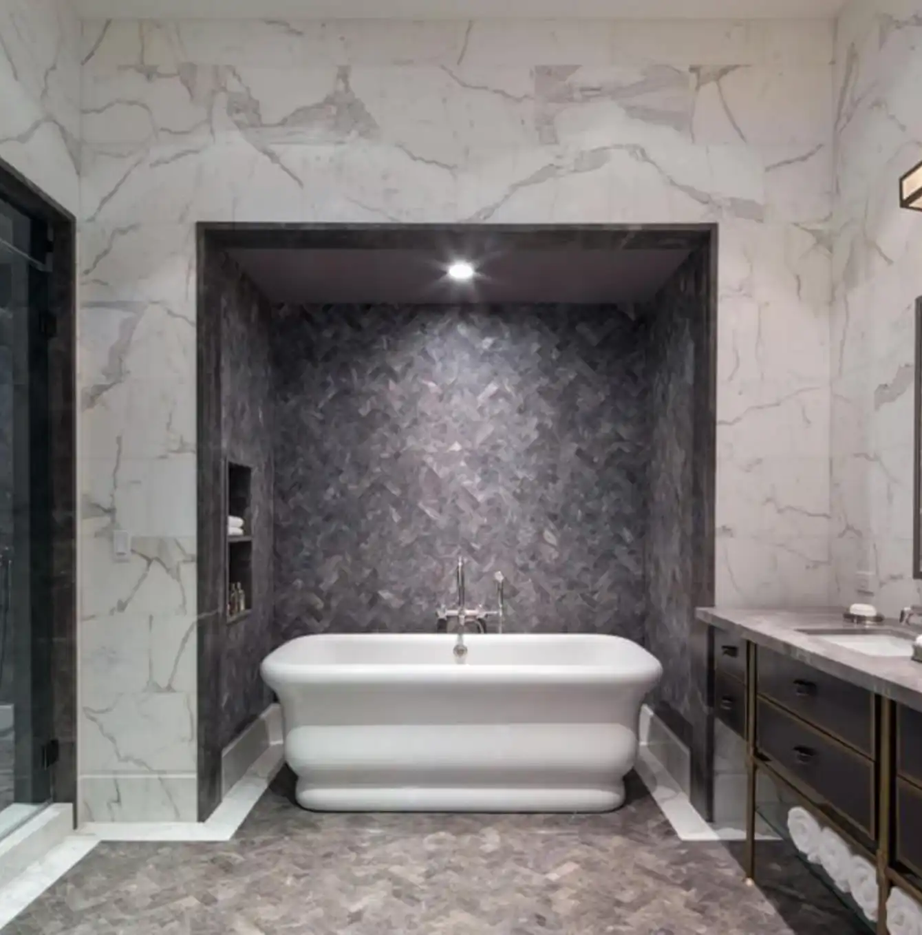 BathroomBro — bathroom renovation contractor